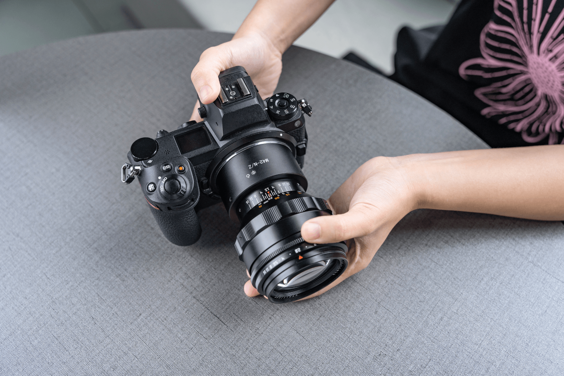 Unique Swirly Bokeh Lens——TTArtisan New 75mm F1.5 for M42 Mount Coming Soon📸 - Vitopal