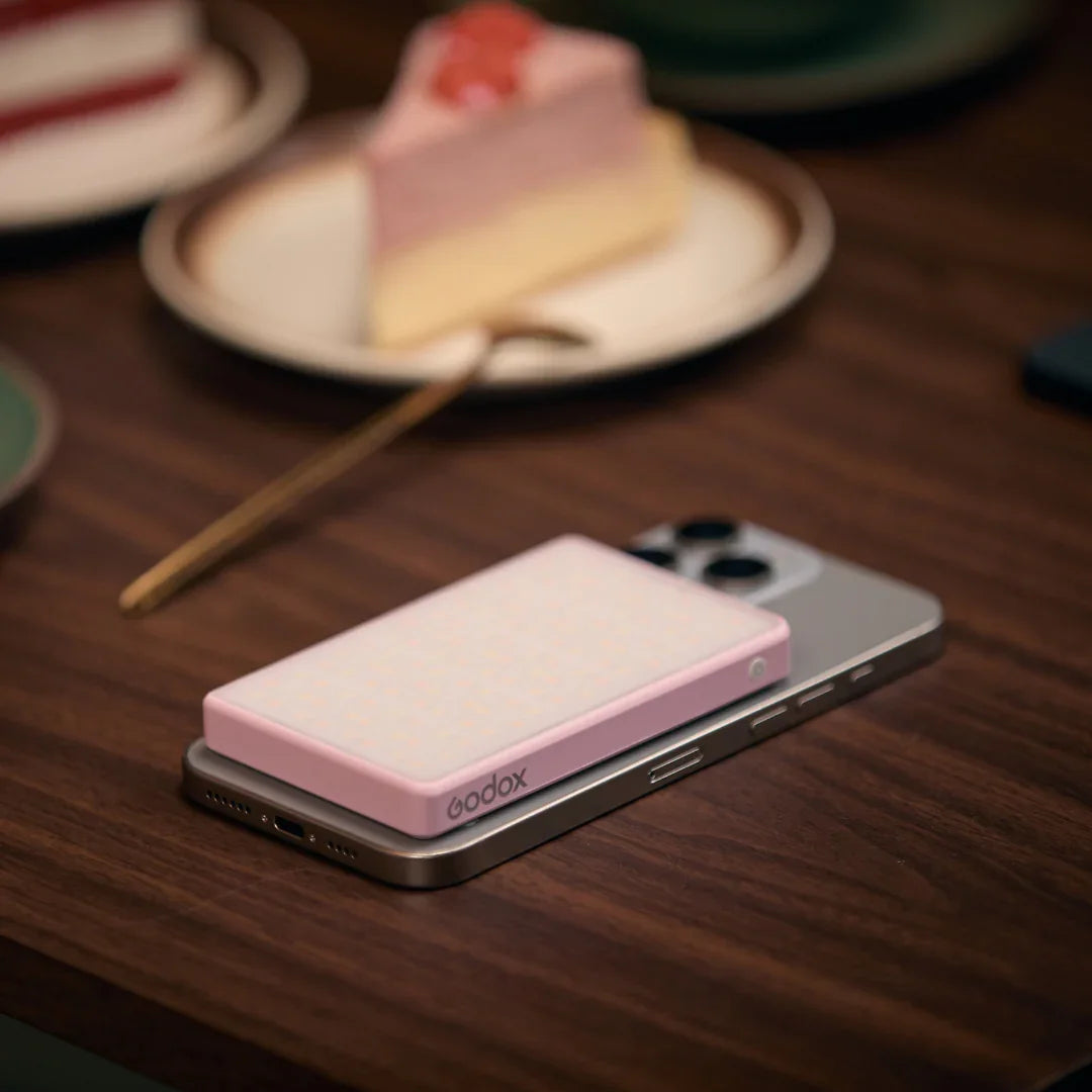 Godox MA5R Magnetic Charging Full-Color LED Light - Vitopal