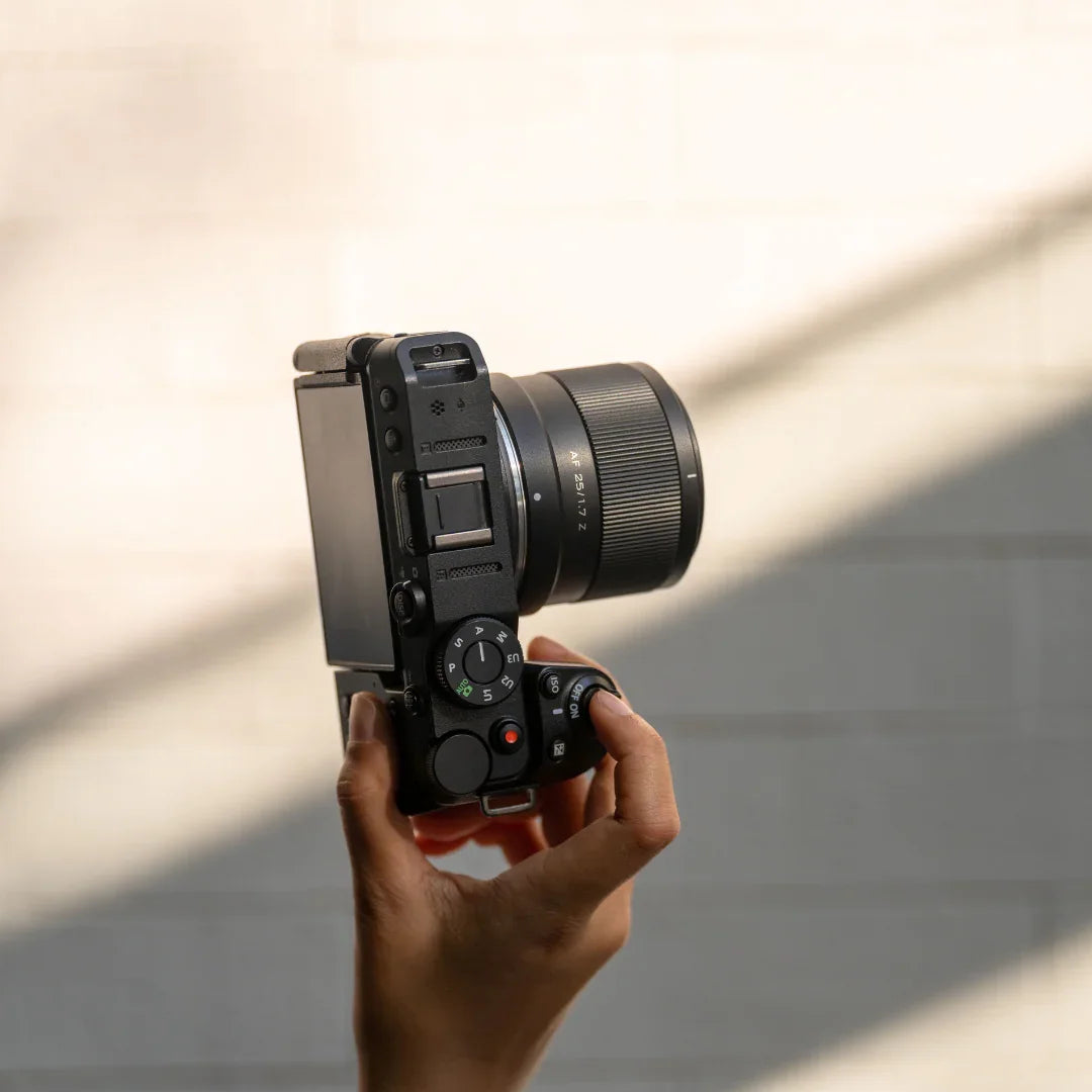 Viltrox AF 25mm F1.7 Autofocus APS-C Air Lens - Vitopal