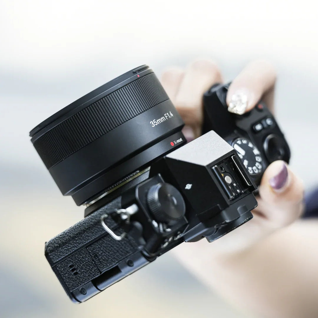7artisans AF 35mm F1.4 Large Aperture APS-C Lens - Vitopal
