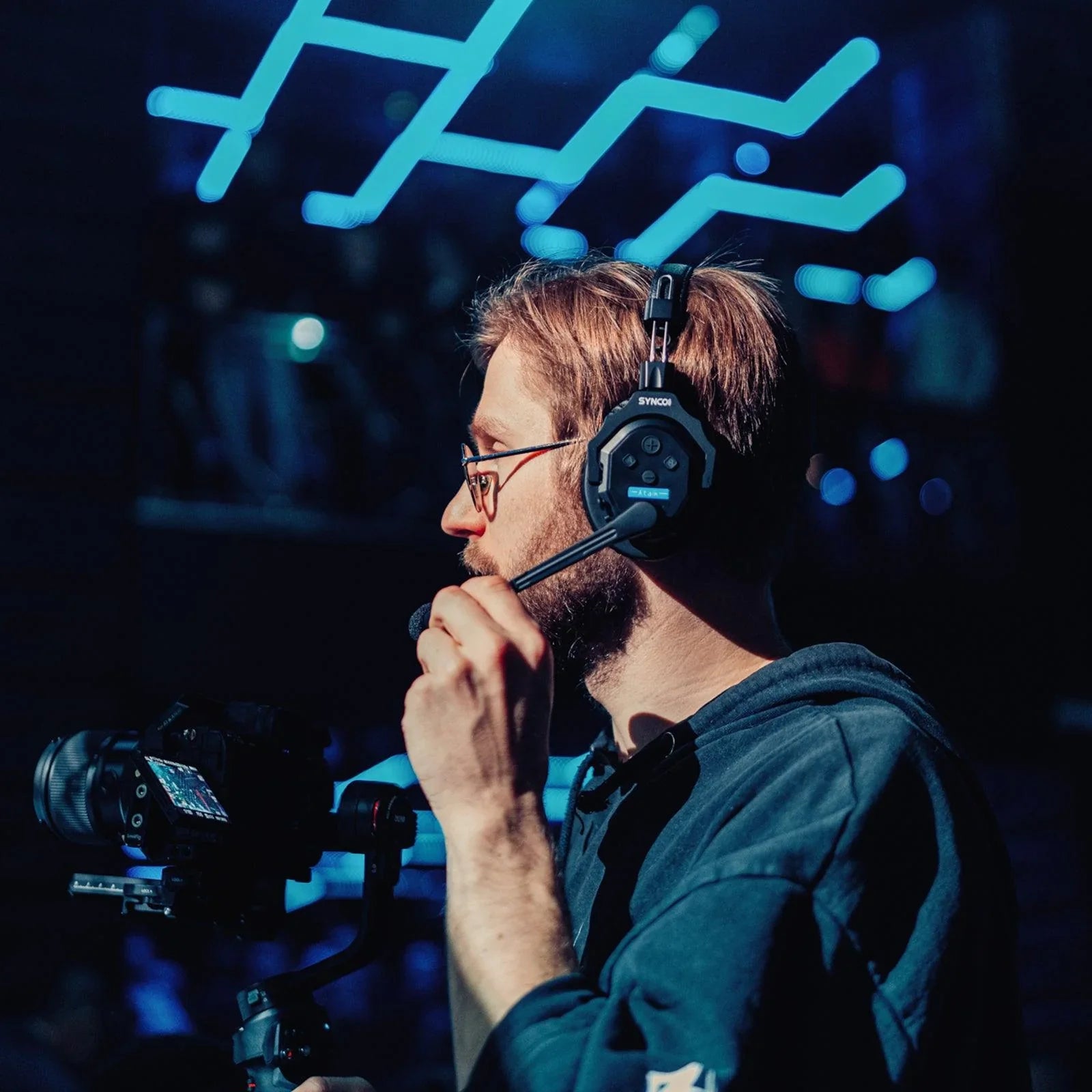 SYNCO XTalk 2.4GHz Wireless Intercom Headset System for Filmmaking - Vitopal