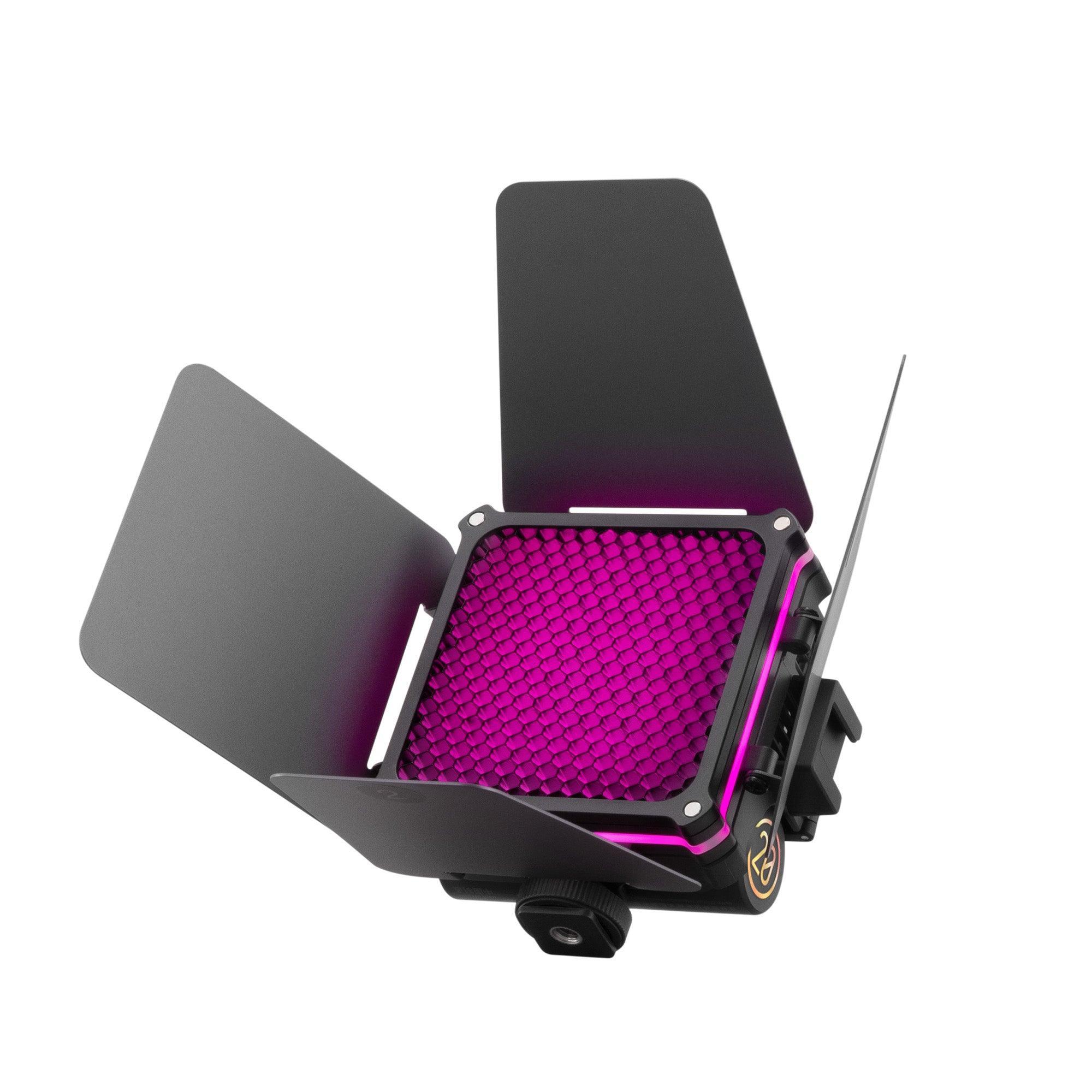 ZHIYUN FIVERAY M20C RGB 20W Portable Video Light - Vitopal