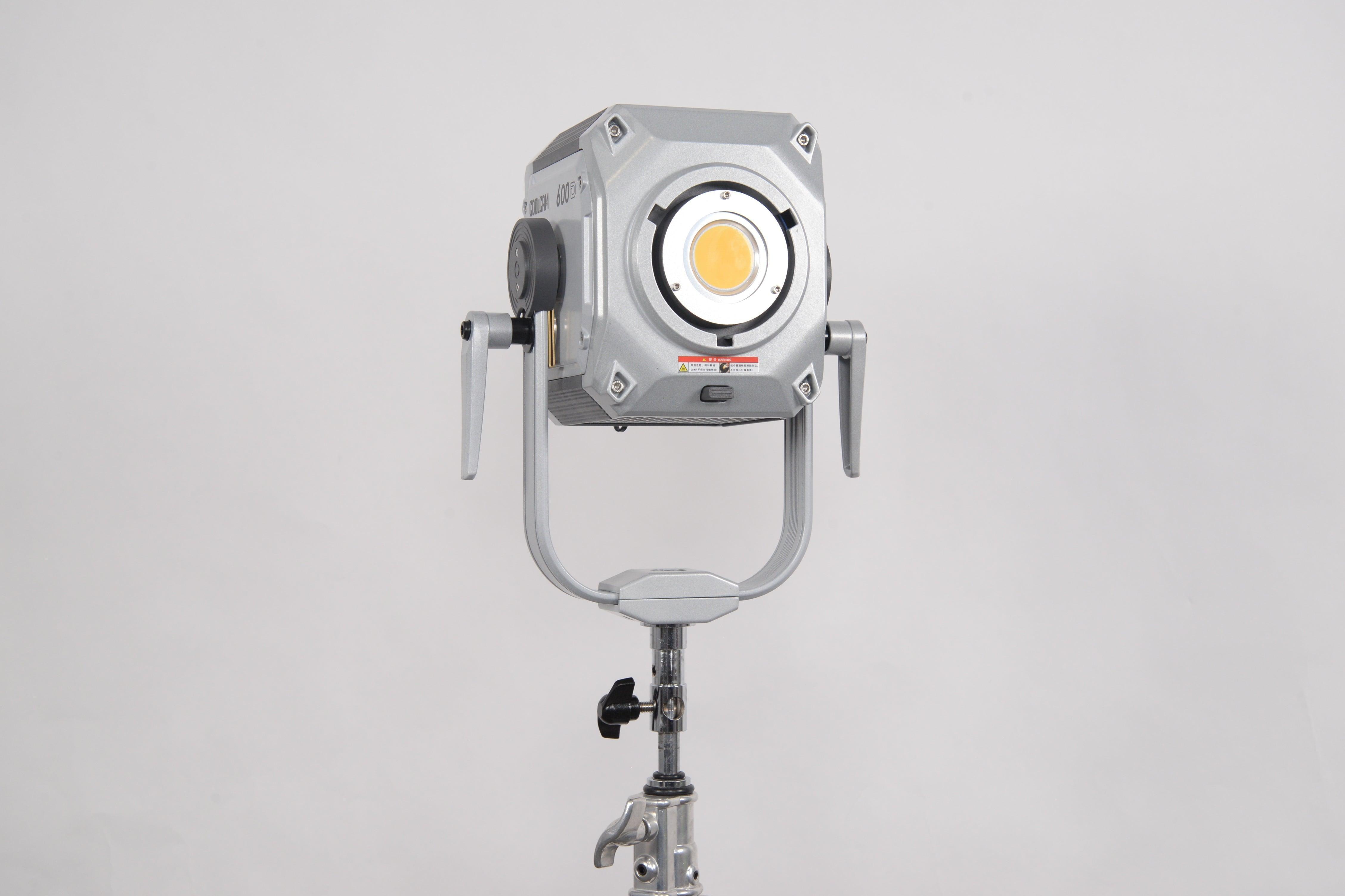 LS Coolcam 600D High Power LED Spot Light - Vitopal