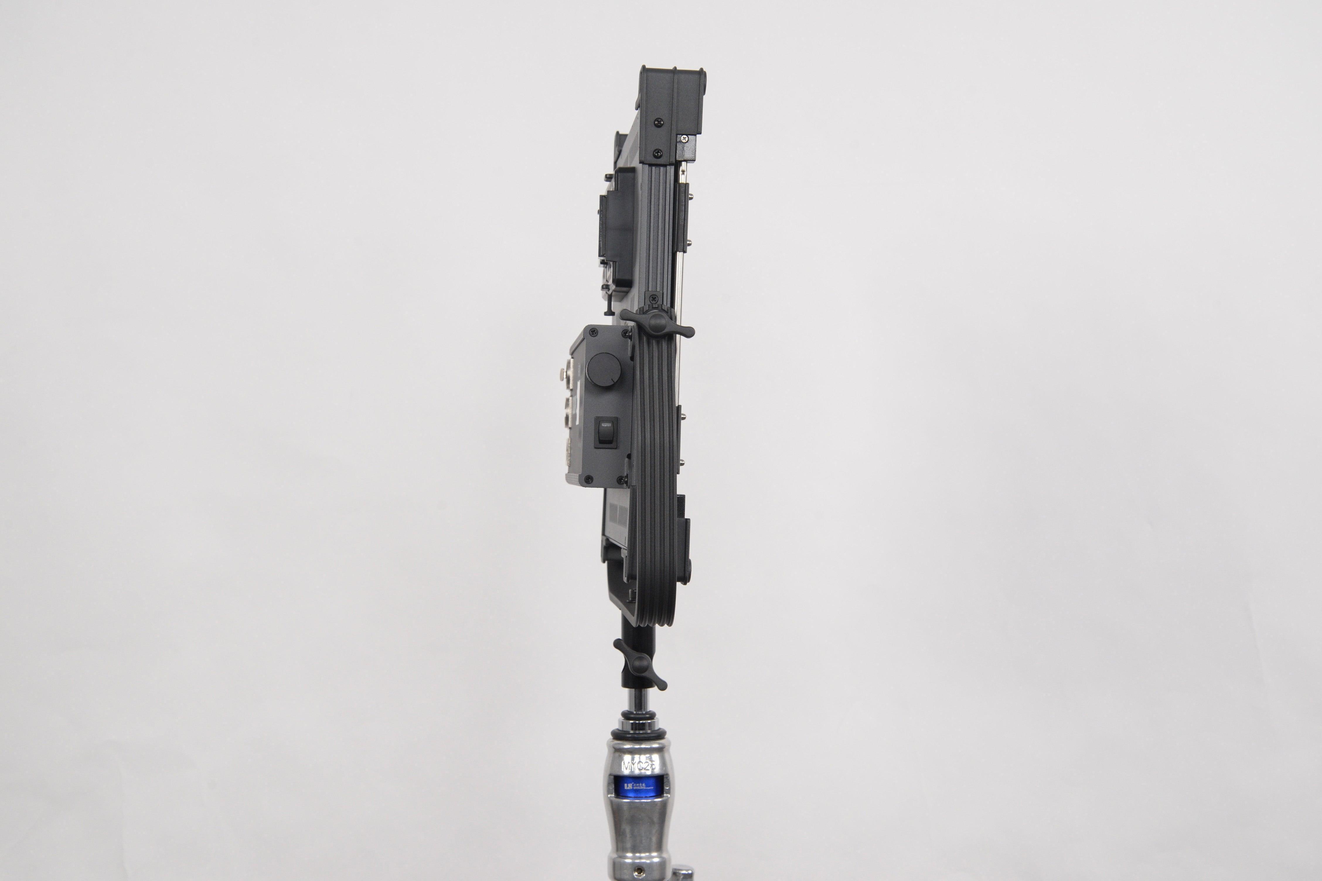 LS Coolcam 60W Bi-color P60 LED Panel Light - Vitopal