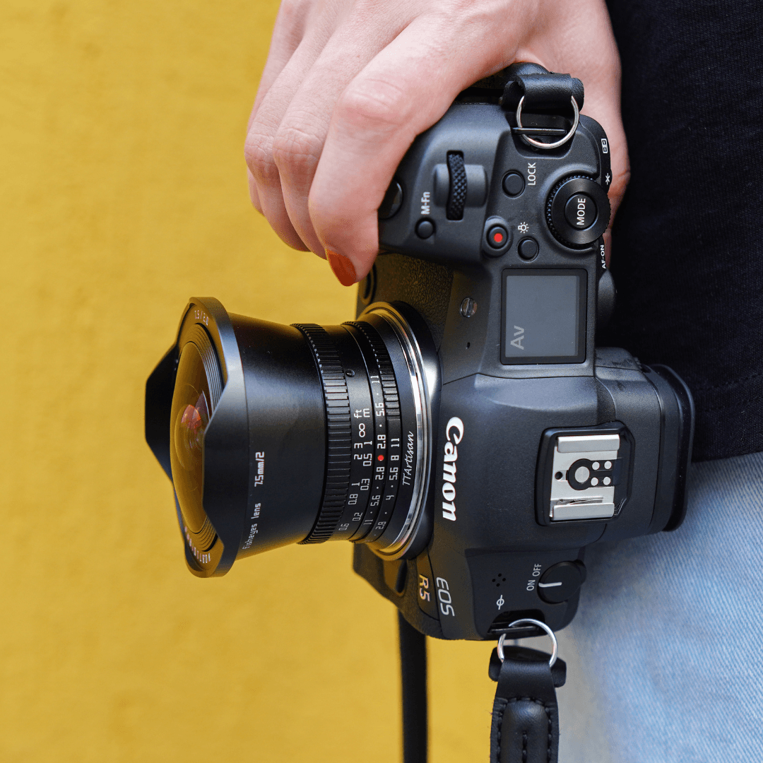 TTArtisan 7.5mm F2 Fisheye Wide Angle APS-C Lens - Vitopal