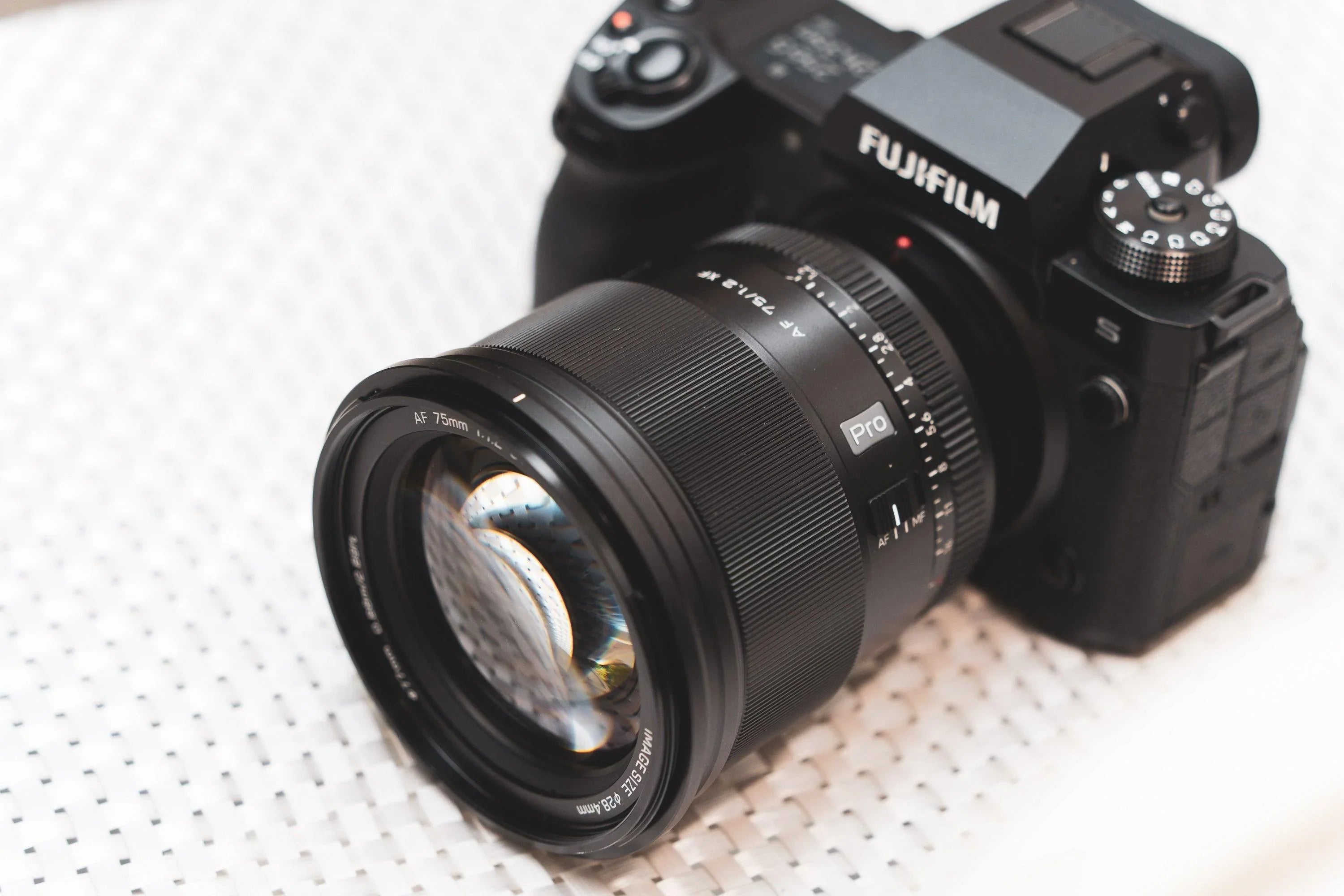 Viltrox AF 75mm F1.2 Pro Large Aperture APS-C Lens for Fujifilm X - Vitopal