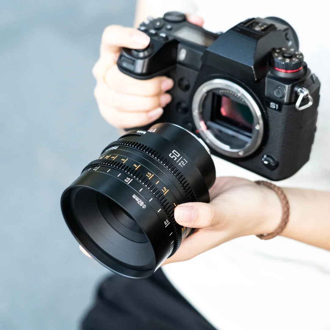 TTartisan 50mm T2.1 Dual-Bokeh Cine Lens